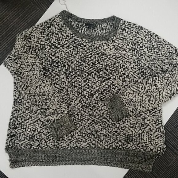 Staccato Popcorn Knit Pullover Sweater - Picture 5 of 5